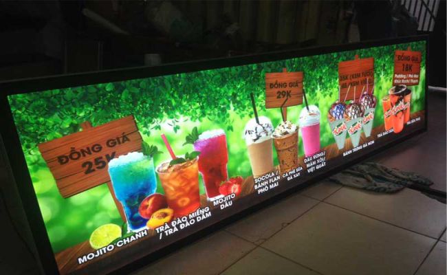 In UV Hộp Đèn Quảng Cáo – Giải Pháp Quảng Cáo Sáng Đẹp Bền Màu