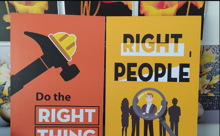 In fomex quảng cáo